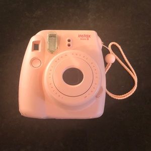 Fujiflim Instax Mini 8 Camera